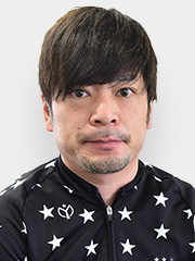 小菅誠